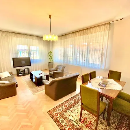 Apartment Roselio Garden